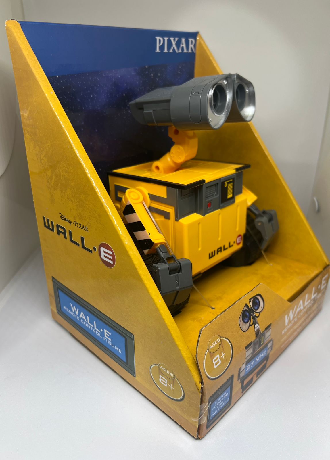 ROBOT WALL-E A CONTROL REMOTO
